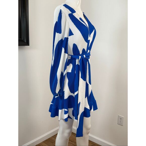 Milly $450 Liv Grand Foliage Pleated Minidress Size 2 - Picture 7 of 13